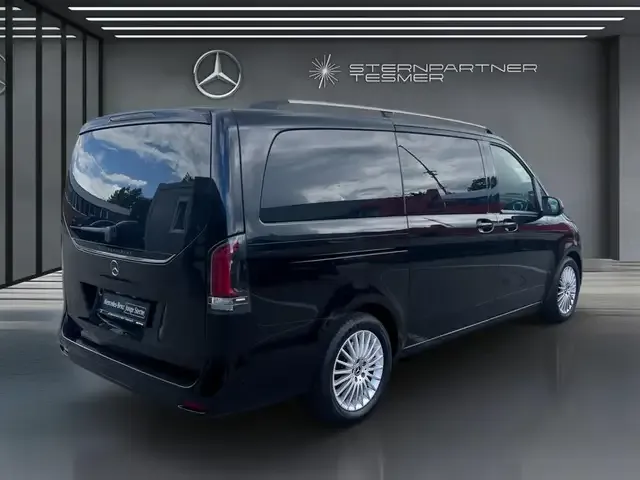 Mercedes-Benz V 250