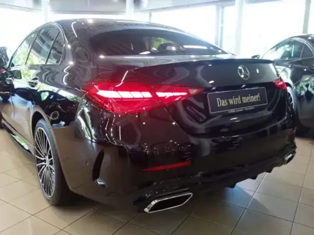 Mercedes-Benz C 180