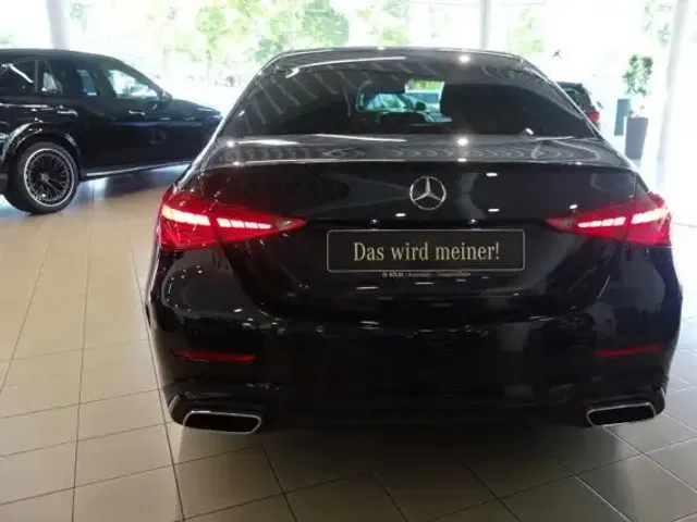 Mercedes-Benz C 180