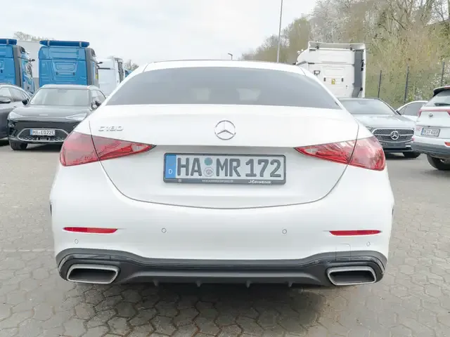 Mercedes-Benz C 180