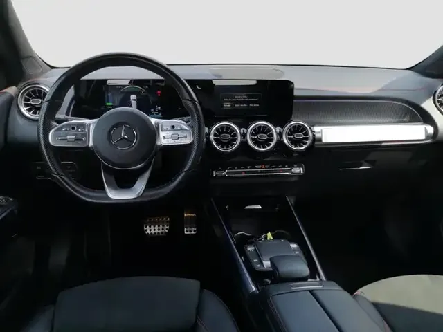 Mercedes-Benz EQB 300