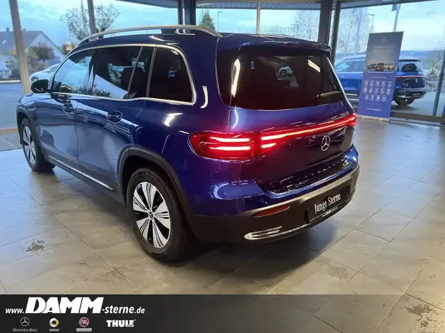 Mercedes-Benz EQB 300