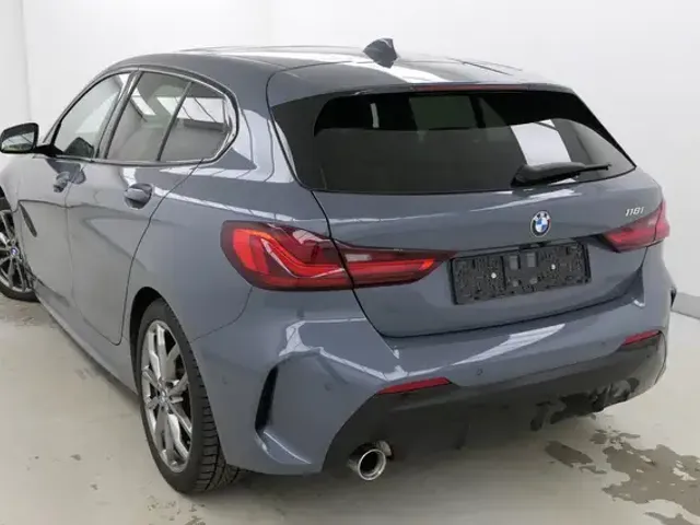 BMW 118