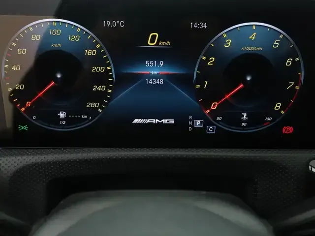 Mercedes-Benz CLA 35 AMG