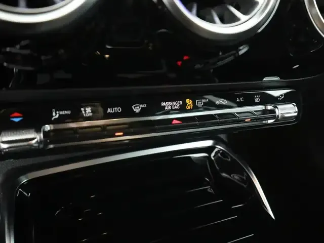 Mercedes-Benz CLA 35 AMG