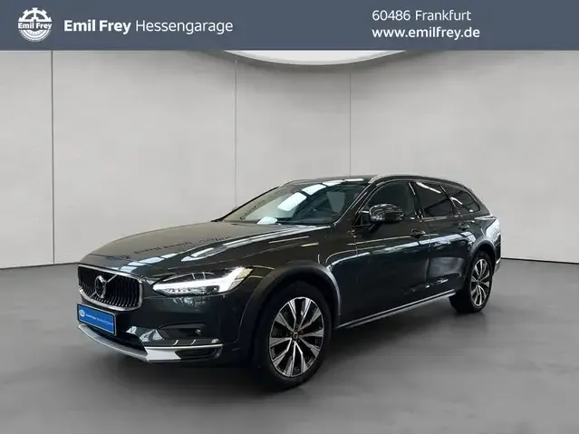 Volvo V90 Cross Country