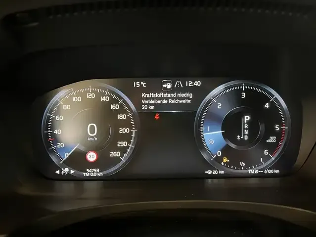 Volvo V90 Cross Country