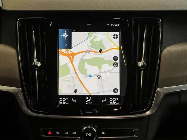 Volvo V90 Cross Country