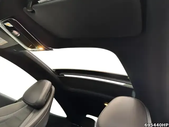 Mercedes-Benz CLE 200