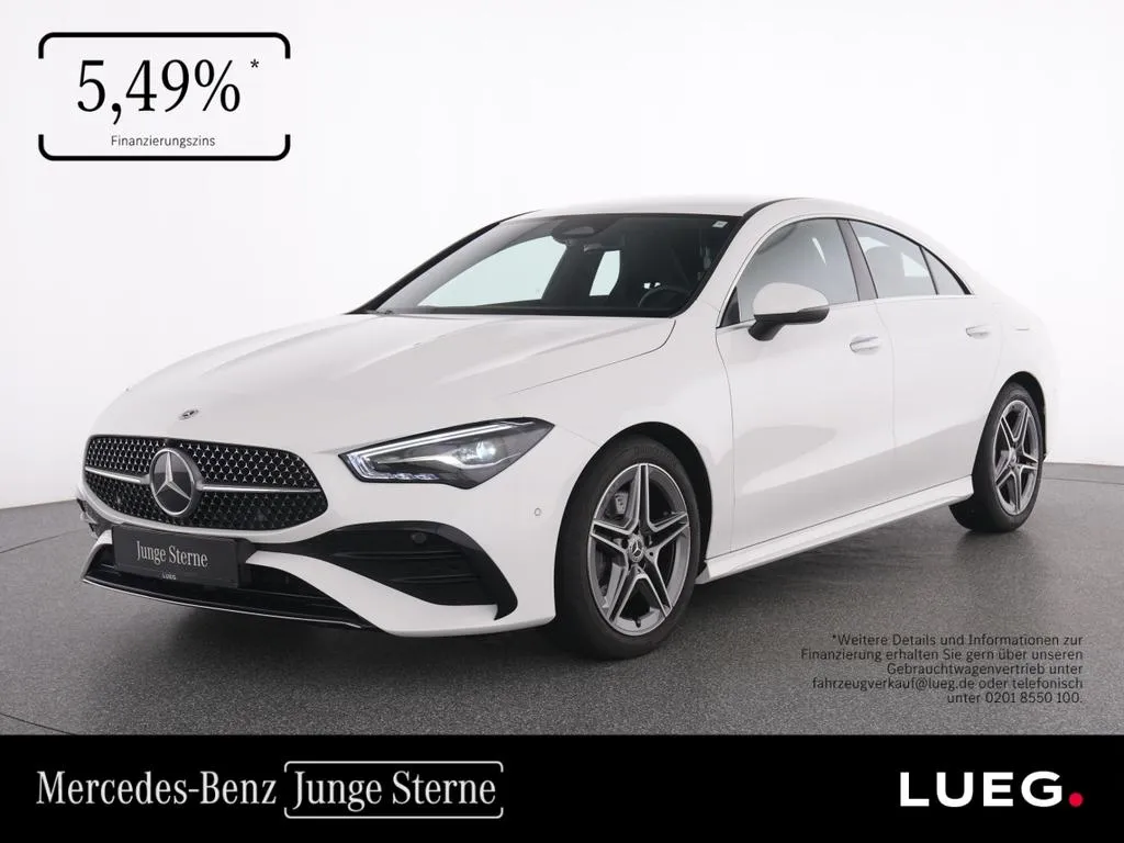 Mercedes-Benz CLA 200