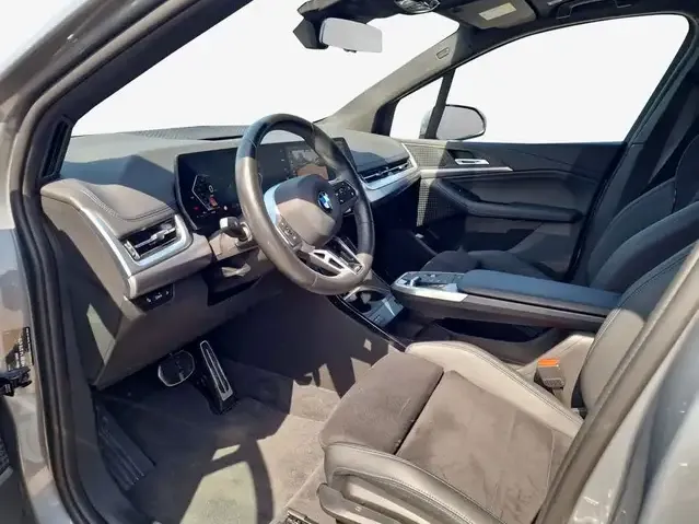 BMW 216