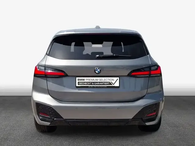BMW 216