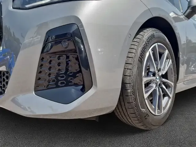 BMW 216