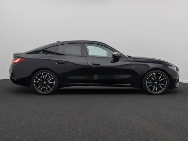 BMW 440