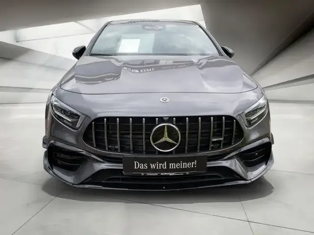 Mercedes-Benz A 45 AMG