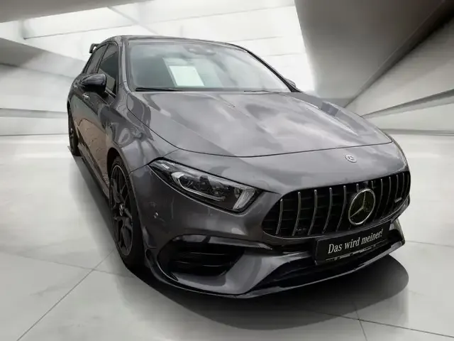 Mercedes-Benz A 45 AMG