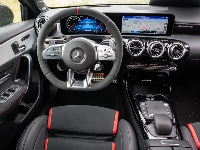 Mercedes-Benz A 45 AMG