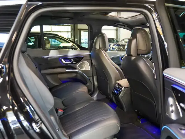 Mercedes-Benz EQS SUV