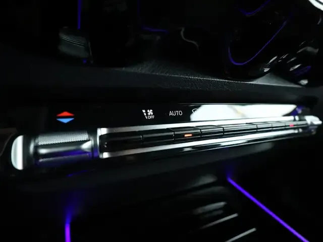 Mercedes-Benz GLB 250