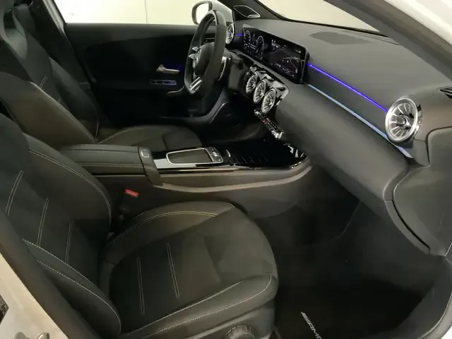 Mercedes-Benz A 45 AMG