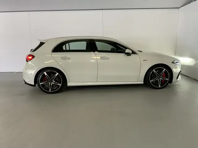 Mercedes-Benz A 45 AMG