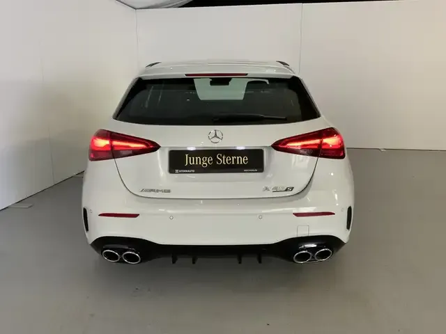 Mercedes-Benz A 45 AMG