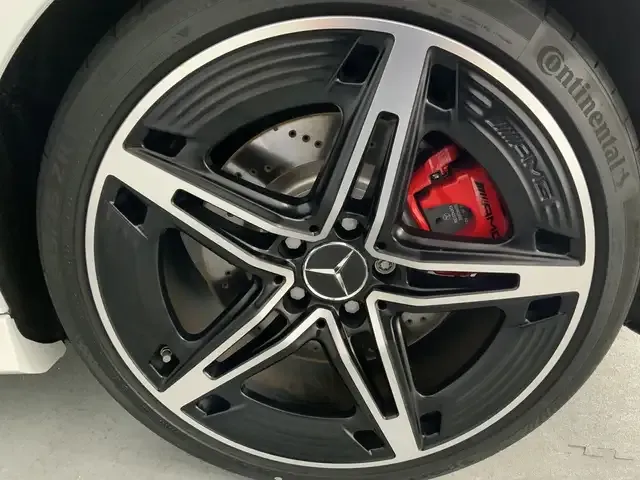 Mercedes-Benz A 45 AMG