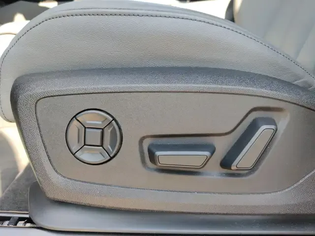 Audi Q6