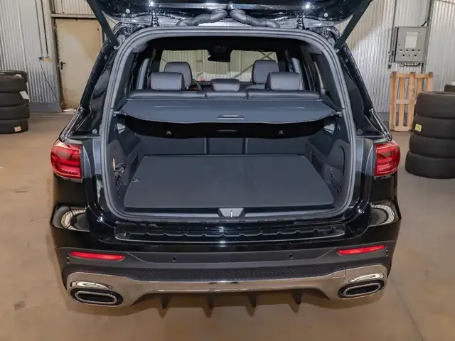 Mercedes-Benz GLB 200