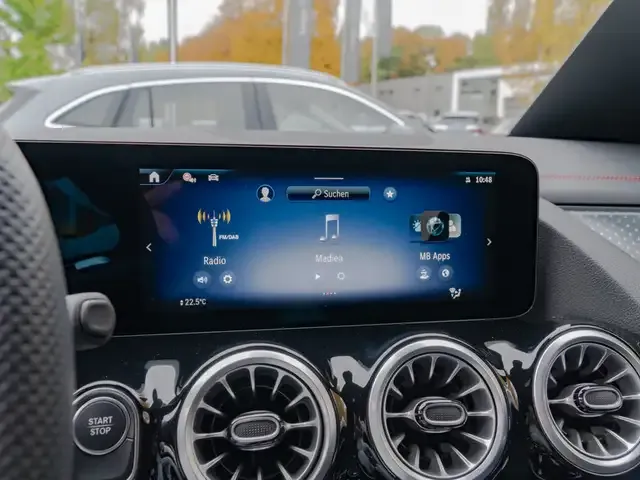 Mercedes-Benz EQA 250