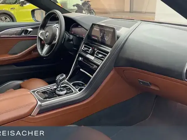 BMW M850