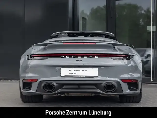 Porsche 992