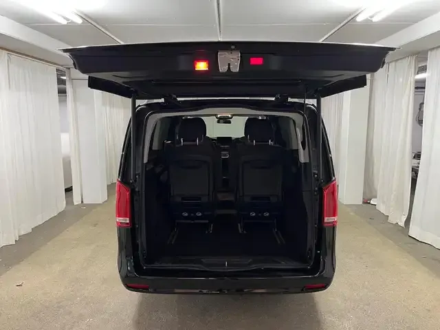 Mercedes-Benz V 250