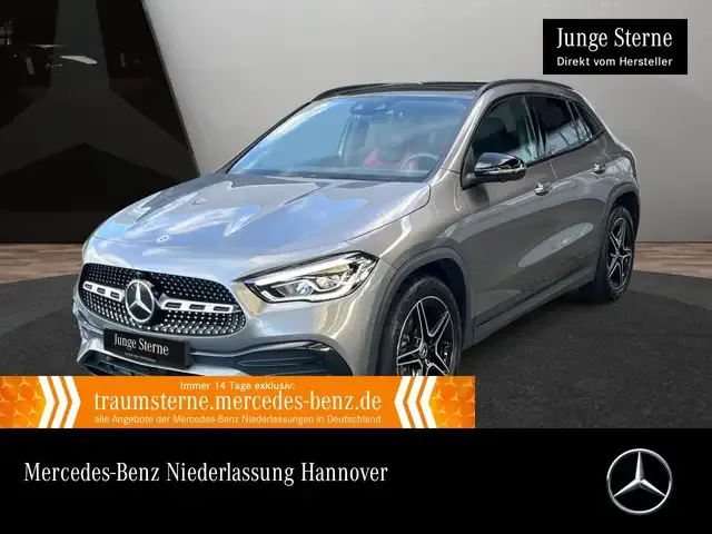Mercedes-Benz GLA 250