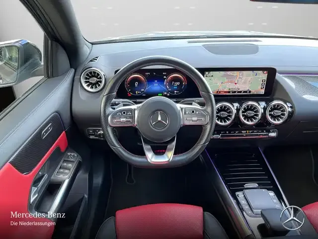 Mercedes-Benz GLA 250