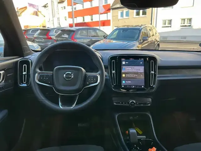 Volvo C40