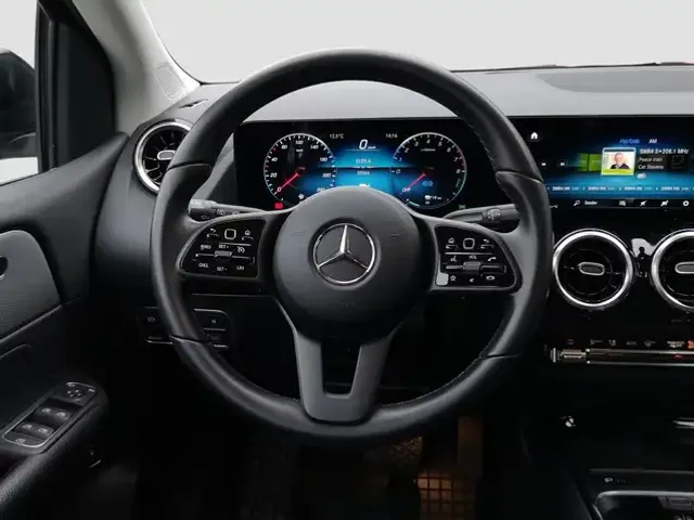 Mercedes-Benz B 250
