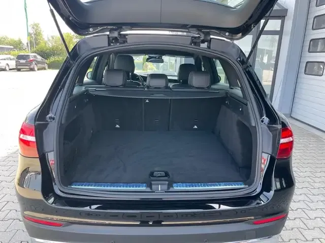 Mercedes-Benz GLC 250