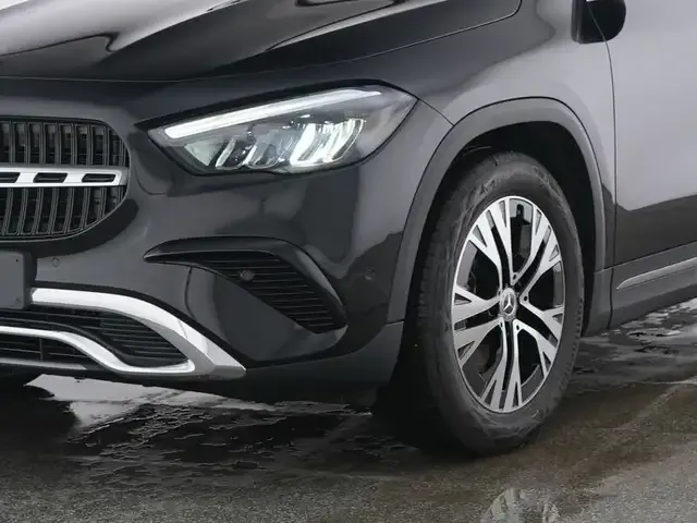 Mercedes-Benz GLA 180