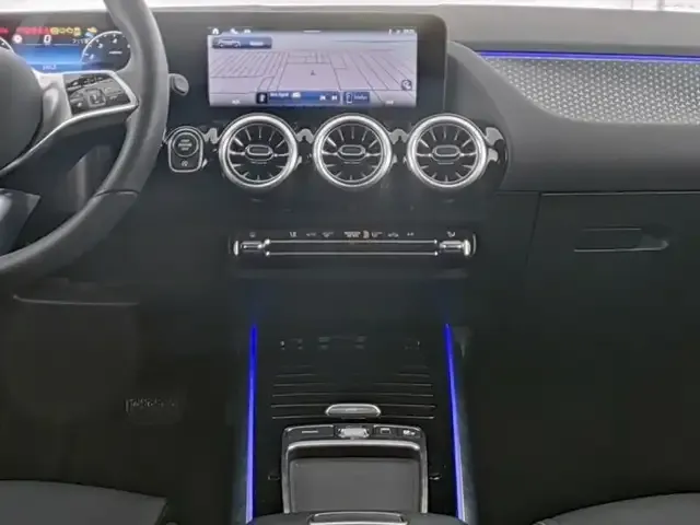 Mercedes-Benz GLA 180