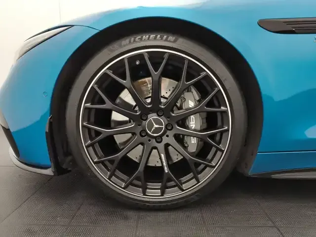 Mercedes-Benz SL 43 AMG