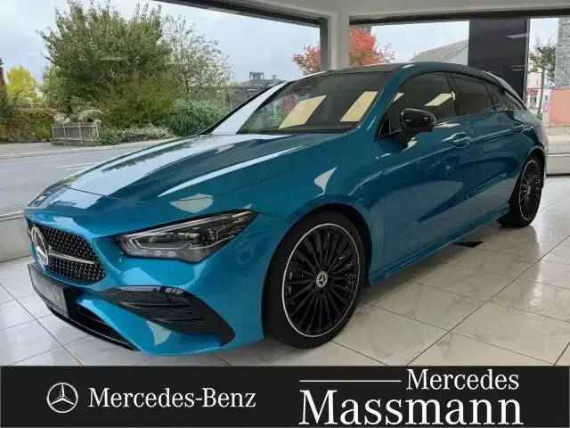 Mercedes-Benz CLA 200