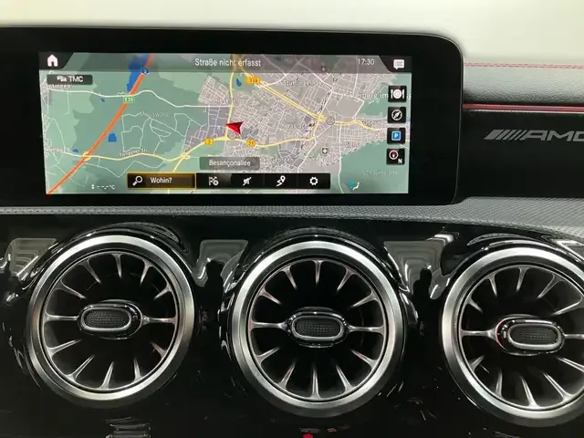 Mercedes-Benz CLA 35 AMG