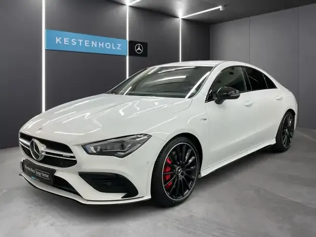 Mercedes-Benz CLA 35 AMG