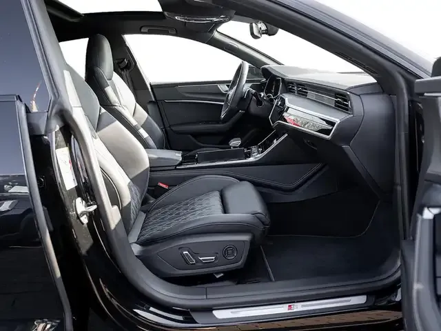 Audi S7
