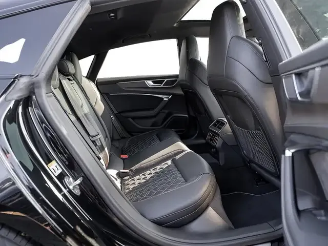 Audi S7