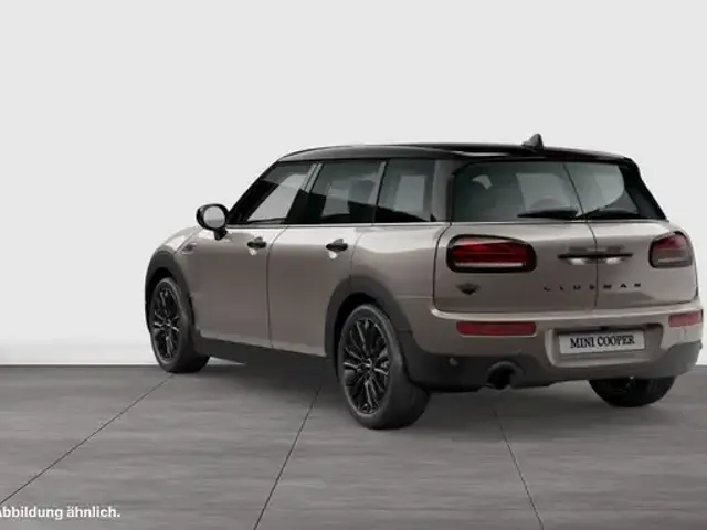 MINI Cooper Clubman