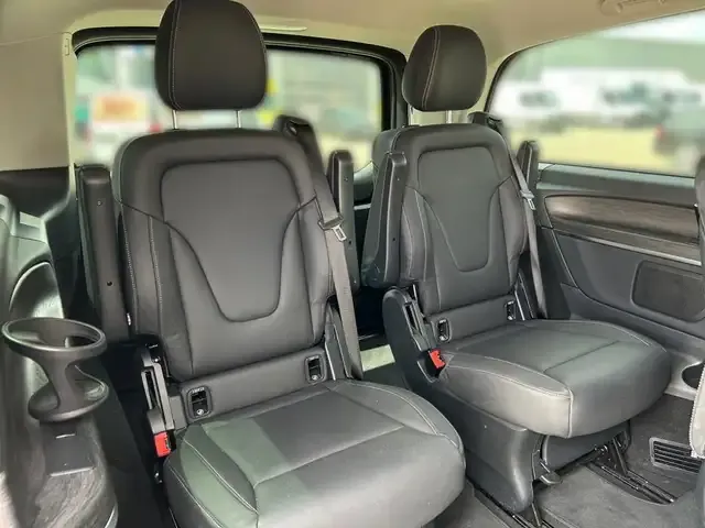 Mercedes-Benz EQV 300