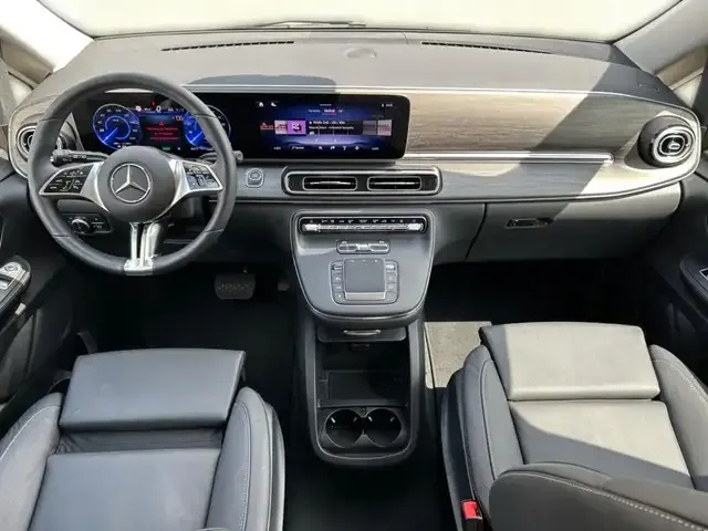 Mercedes-Benz EQV 300