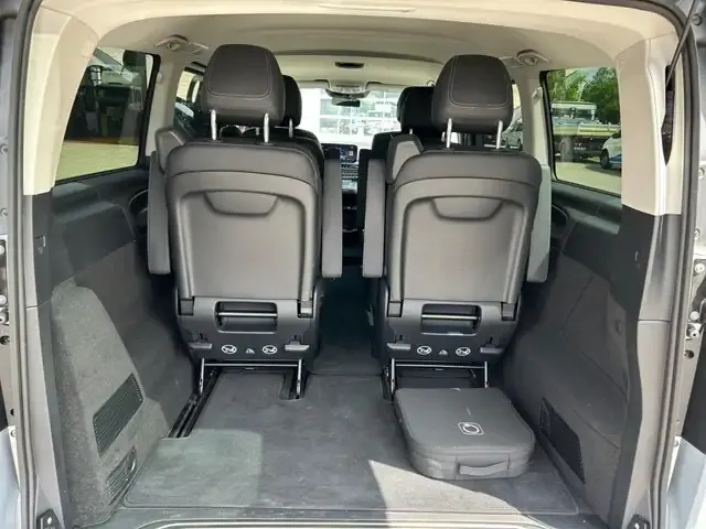 Mercedes-Benz EQV 300